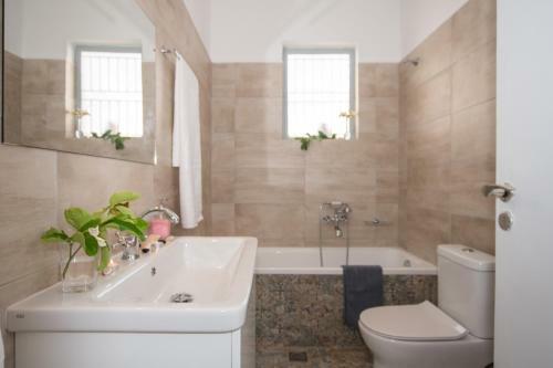 The Romantic Beach House