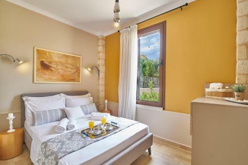 Aktis Luxury Villa