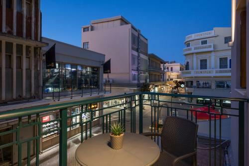 Mirma City Studio & Apartment