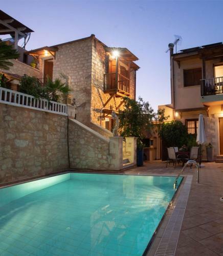 Eftrapelia Village Houses