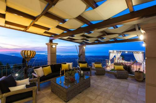 Villa Golden Hill