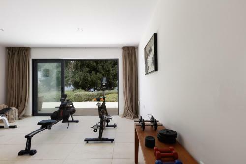 Longhouse Crete - Extraordinary Luxury Villa