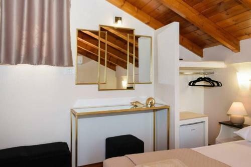 Marianthi's Maisonette