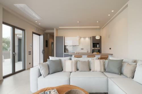 Melia Athina Luxury Villa