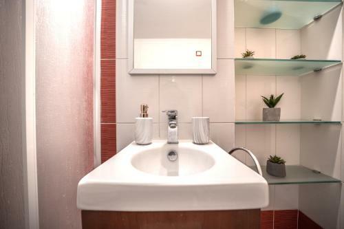 Alexandra's Luxury Apartment Chania