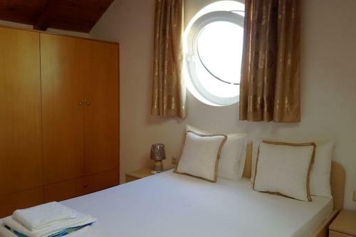 Cozy New Apartments Nea Chora