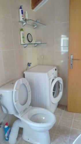 Cozy New Apartments Nea Chora