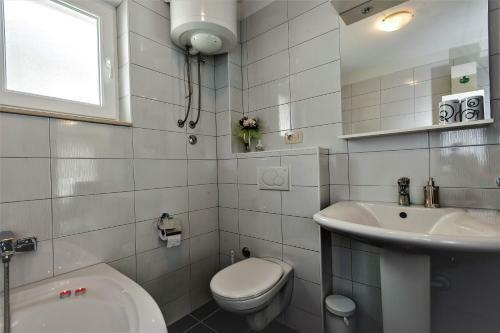 Villa Oblik-new Intimate-modern-quiet-sunny Place