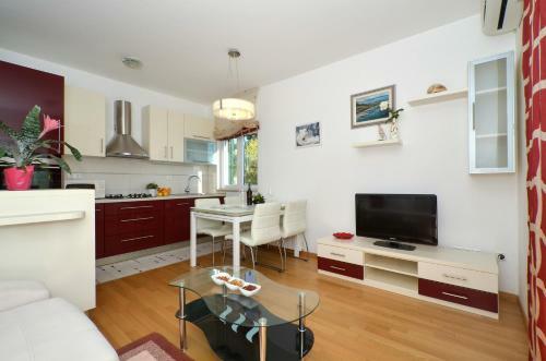 Apartmani Adela