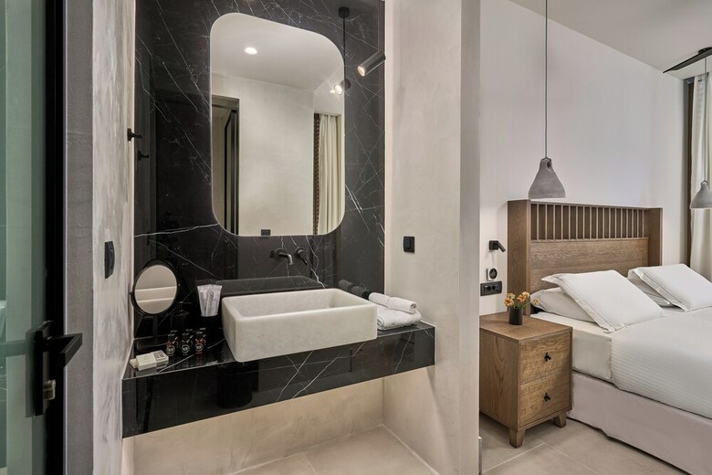 Hotel Ios Palace