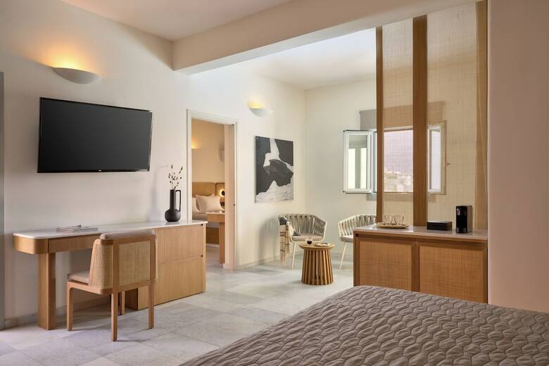 Hotel Ios Palace