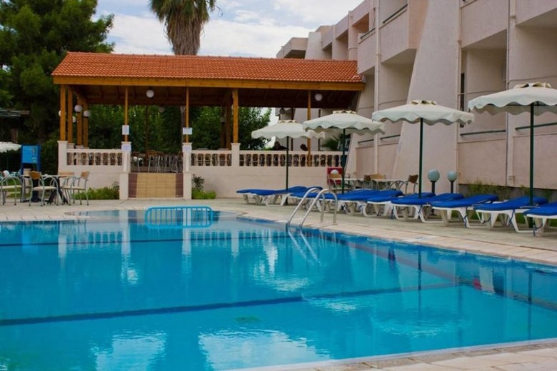 Golden Days Aparthotel