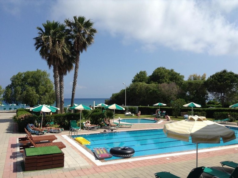 Hotel Pylea Beach