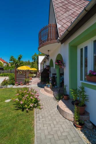 Andrea Apartmanh�z