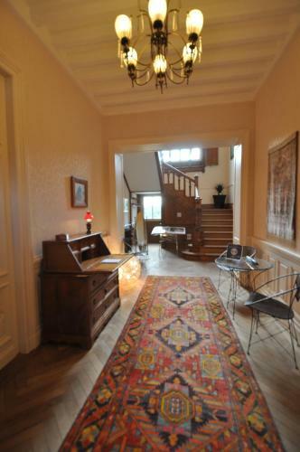 Bed & Breakfast Chambres D'h�tes Ch�teau De Bellevue
