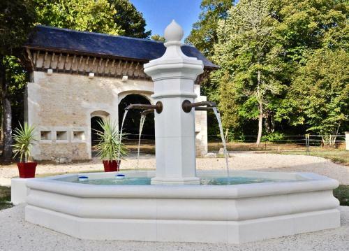 Bed & Breakfast Chambres D'h�tes Ch�teau De Bellevue