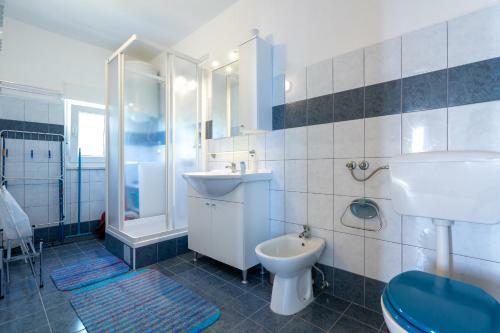 Stara Baska Apartments