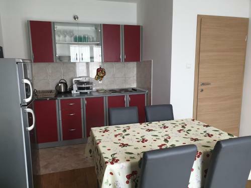 Apartman Brozni?