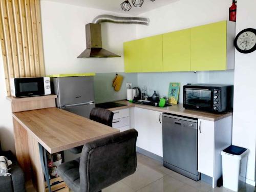 Apartment In Silo/insel Krk 36991