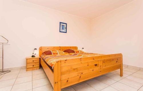 Apartment In Silo/insel Krk 13489