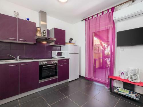 Holiday Home Radmila - Mlk137