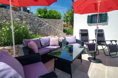 Nice House With Pool-splitska