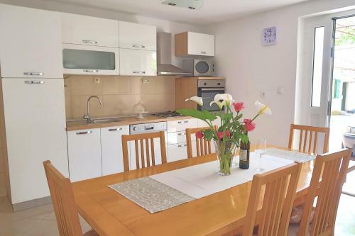 Studio Apartman Mia