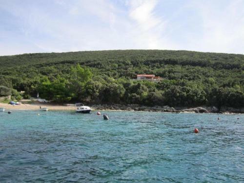 Hostal Holiday Home Lumanera