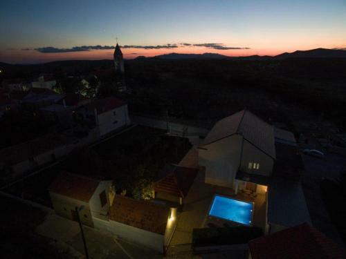 Villa Holiday Home Mirela, Makarska - Studenci