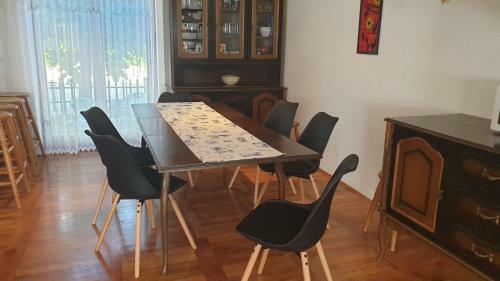 Apartments Adriana