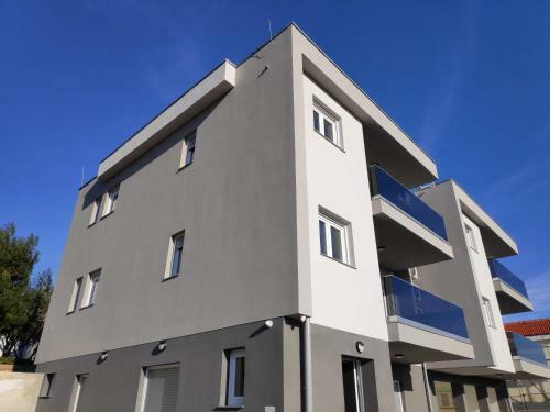 Maristo Apartments