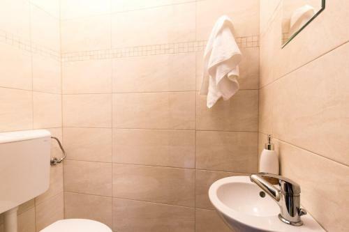 Deluxe Sea View Apartment Mate Balote