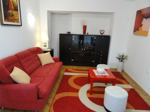 Dada Apartment