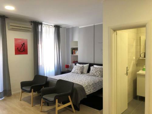 Hostal Sir John's Rooms