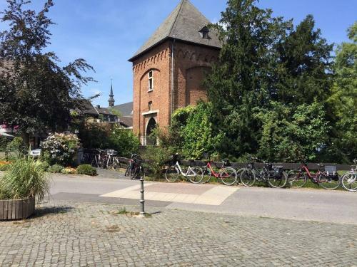 The Old Miller�s House