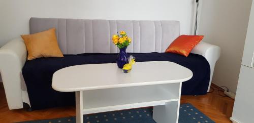 Apartments With Wifi Rijeka - 17761