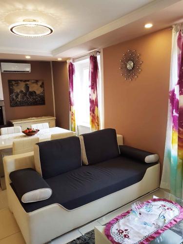 Apartment In Rijeka 38286