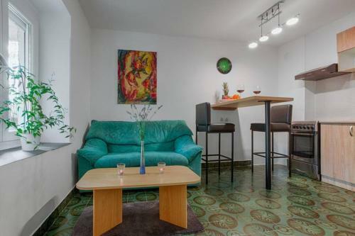 Apartamento Nea's Green Garden
