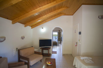 Oasis Hotel