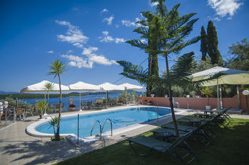 Oasis Hotel