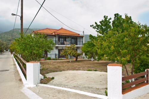 Katerina Apartments