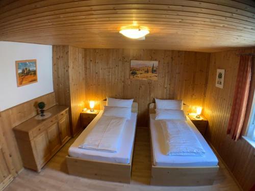 Hostal Zimmervermietung Ziegltrum