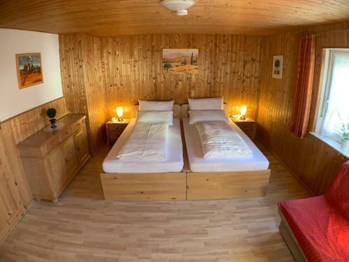 Hostal Zimmervermietung Ziegltrum