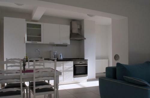 Hostal Apartments And Rooms Lux