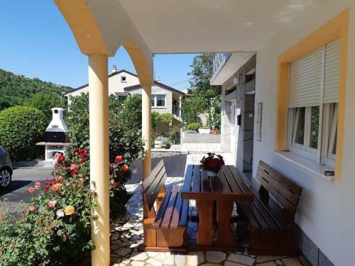 Apartment Duba