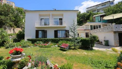 Apartamento Porta Nera