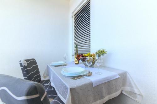 Ivan Apartman