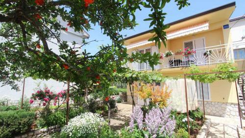Apartment In Suzan - Insel Krk 38348