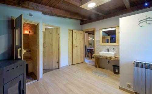 Villa Holiday Home Romana