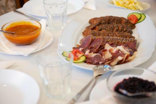 Bed & Breakfast Szobi Malomkert Fogad�